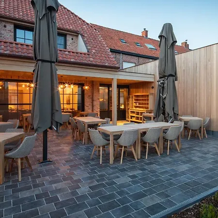 Apartment Barneys House